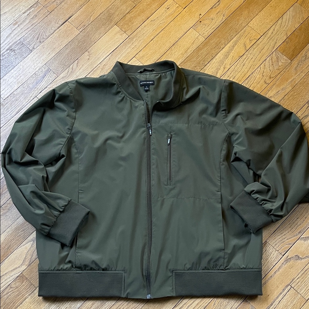Banana Republic Women’s Green Bomber Jacket